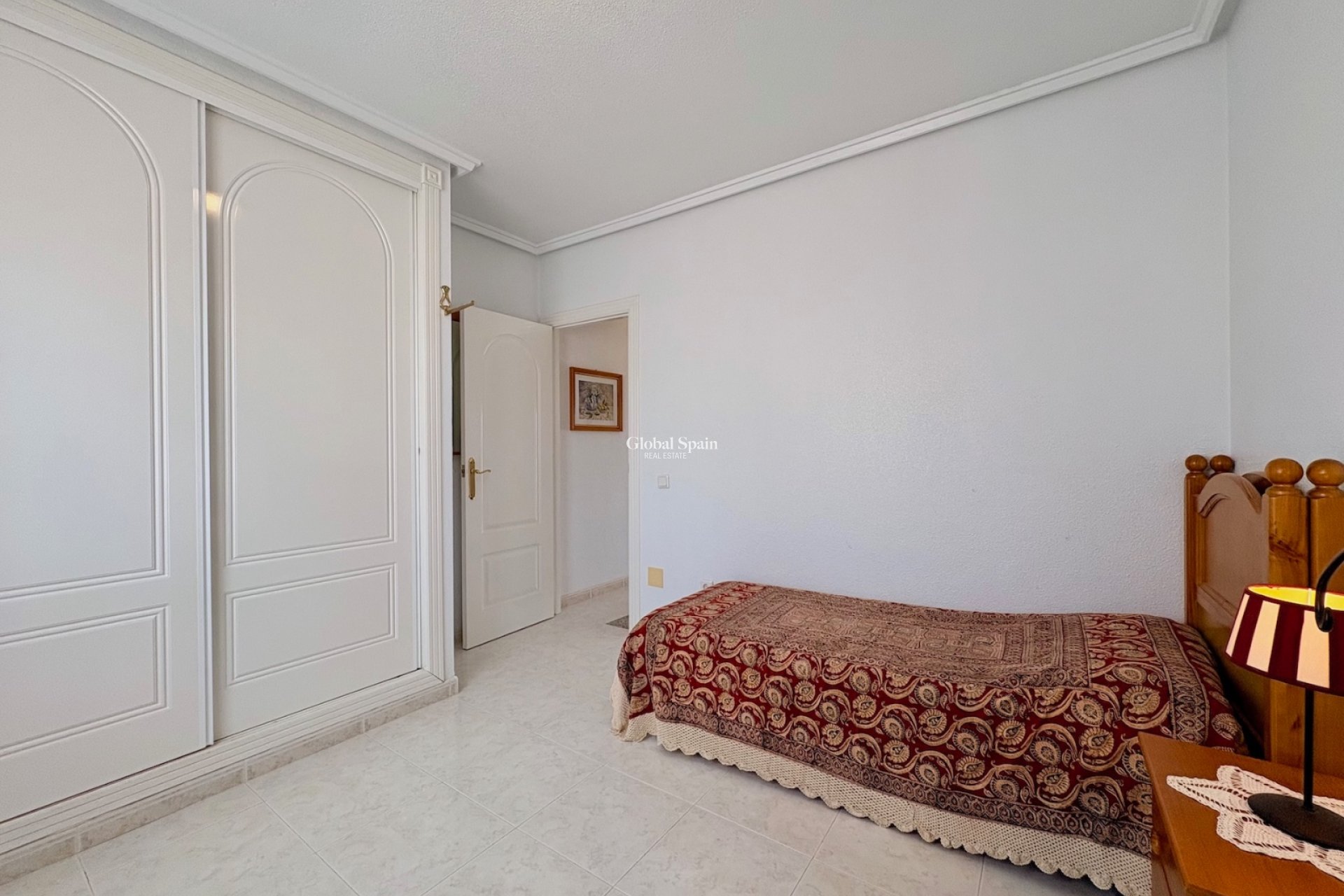 Revente - MAISON -
ROJALES - Inland