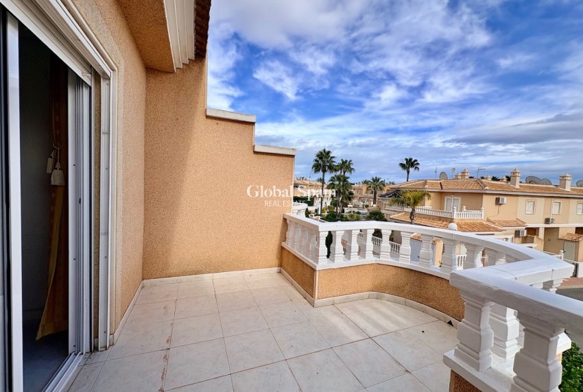 Revente - MAISON -
ROJALES - Inland