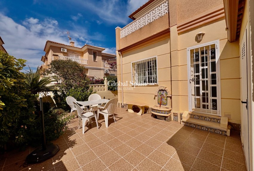 Revente - MAISON -
ROJALES - Inland