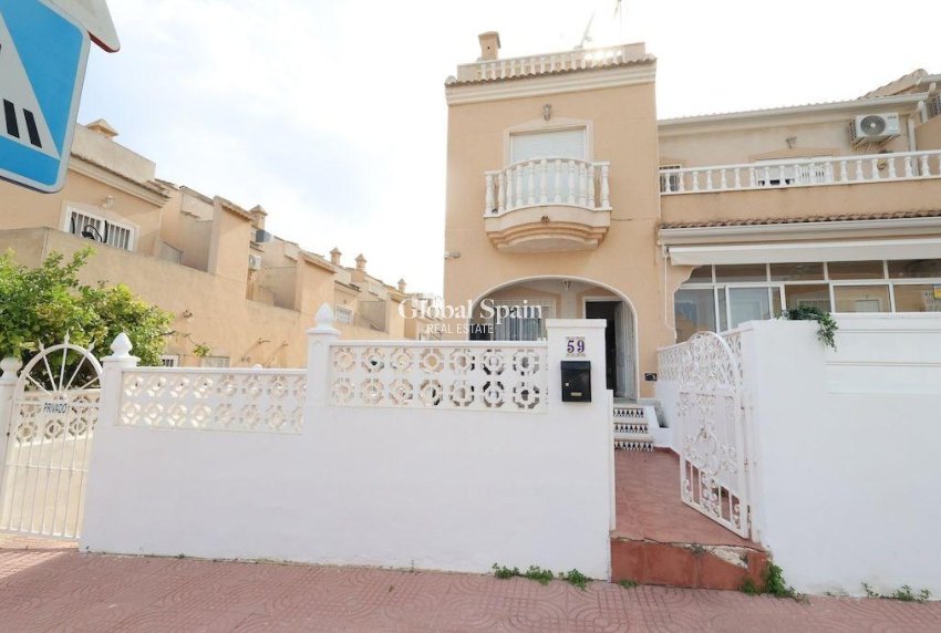 Revente - MAISON -
ROJALES - Inland