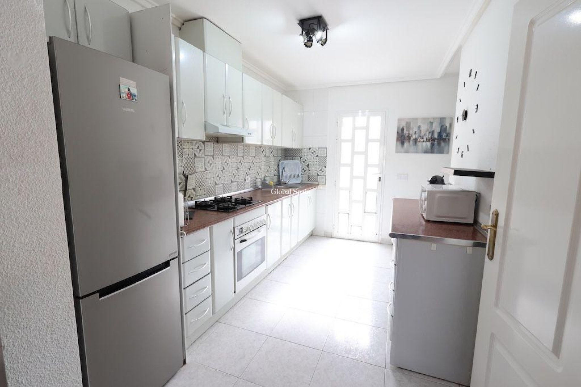 Revente - MAISON -
ROJALES - Inland