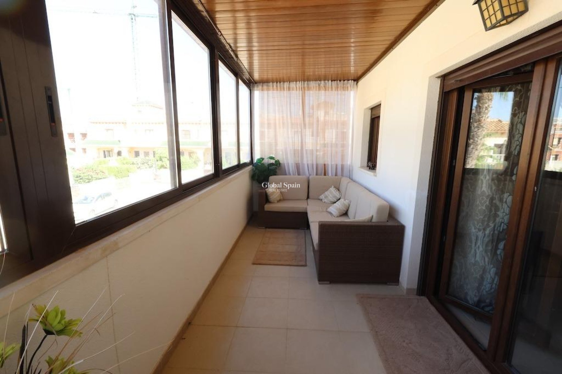 Revente - MAISON -
ROJALES - Inland