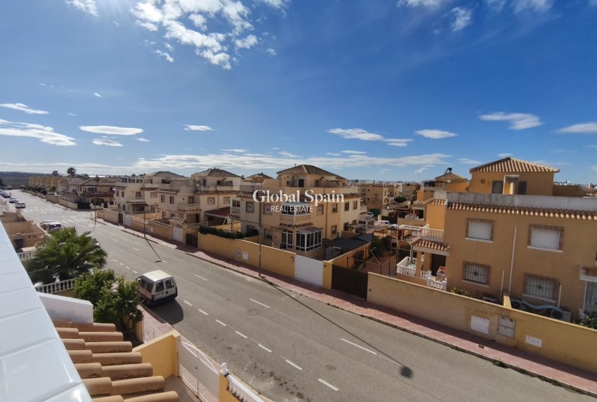 Revente - MAISON -
ROJALES - Inland