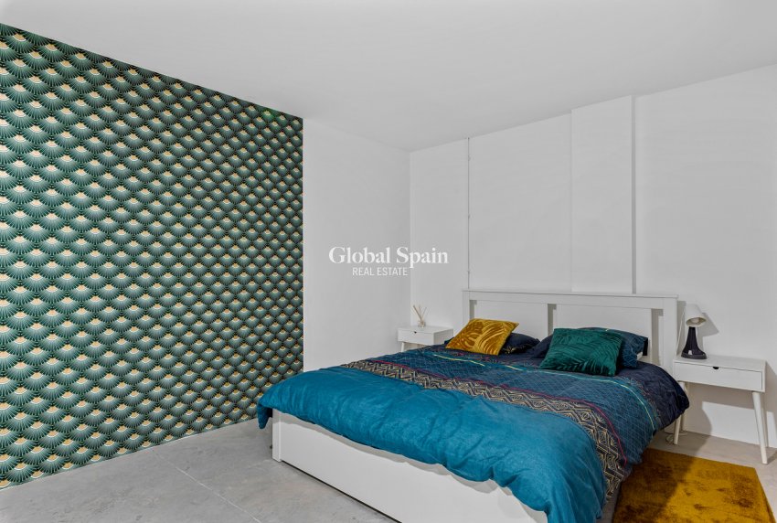 Revente - MAISON -
ROJALES - Town