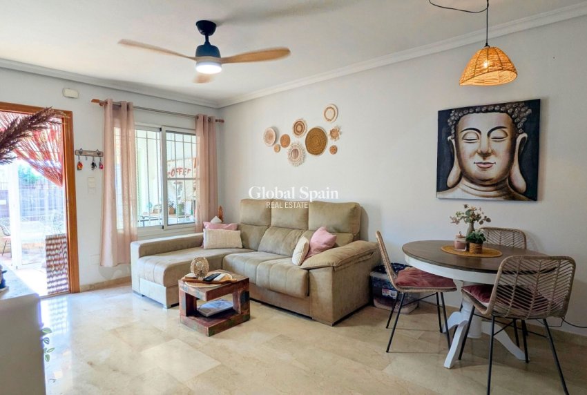 Revente - MAISON -
SAN FULGENCIO - Costa Blanca