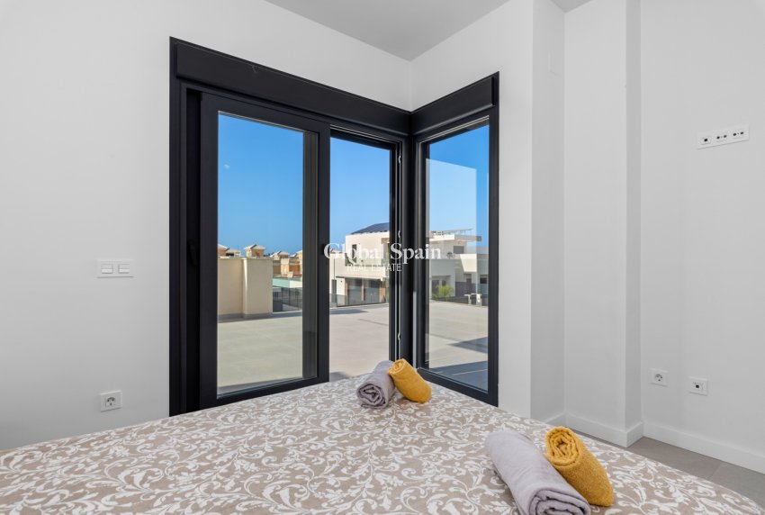 Revente - MAISON -
SAN FULGENCIO - LA MARINA