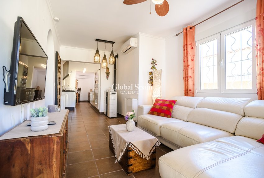 Revente - Maison -
SAN FULGENCIO - urb.la marina