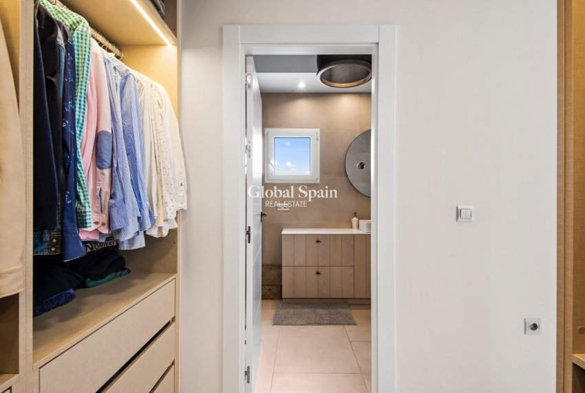 Revente - Maison -
SAN JUAN DE ALICANTE - SAN JUAN ALICANTE