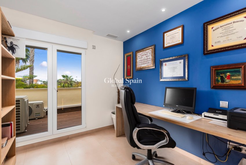 Revente - Maison -
SAN JUAN DE ALICANTE - SAN JUAN ALICANTE