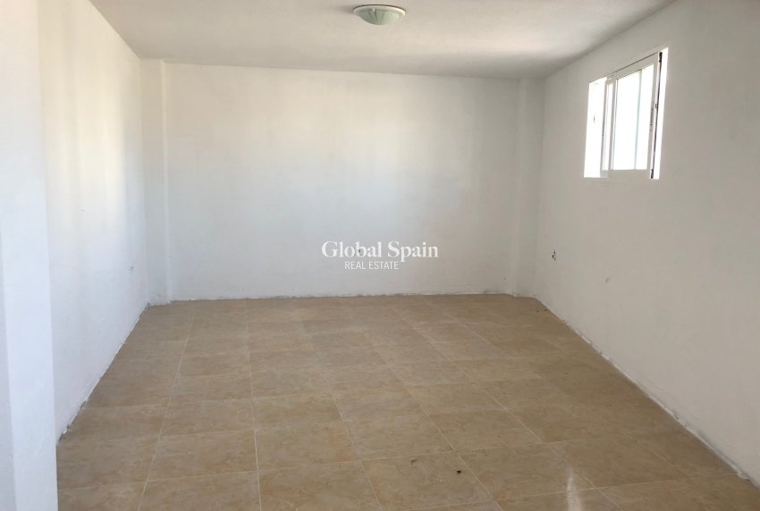 Revente - MAISON -
SAN MIGUEL DE SALINAS - Costa Blanca Sur