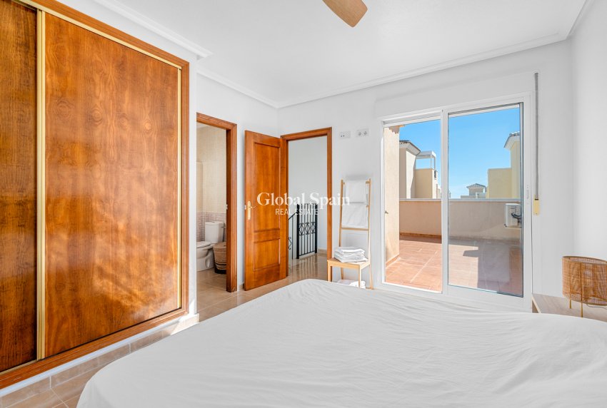 Revente - MAISON -
SAN MIGUEL DE SALINAS - Costa Blanca