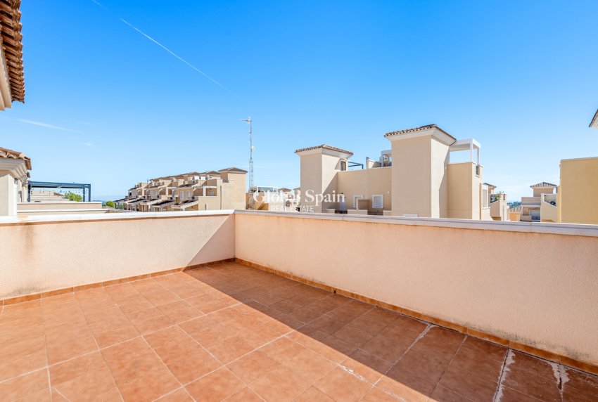 Revente - MAISON -
SAN MIGUEL DE SALINAS - Costa Blanca