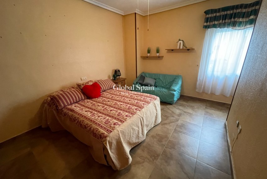 Revente - MAISON -
SAN MIGUEL DE SALINAS - Inland