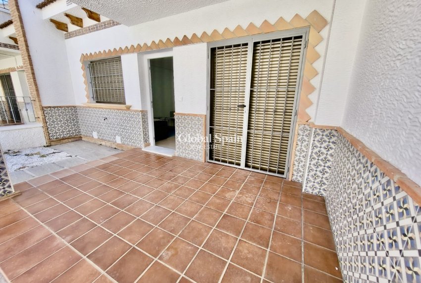 Revente - MAISON -
SAN MIGUEL DE SALINAS - Inland