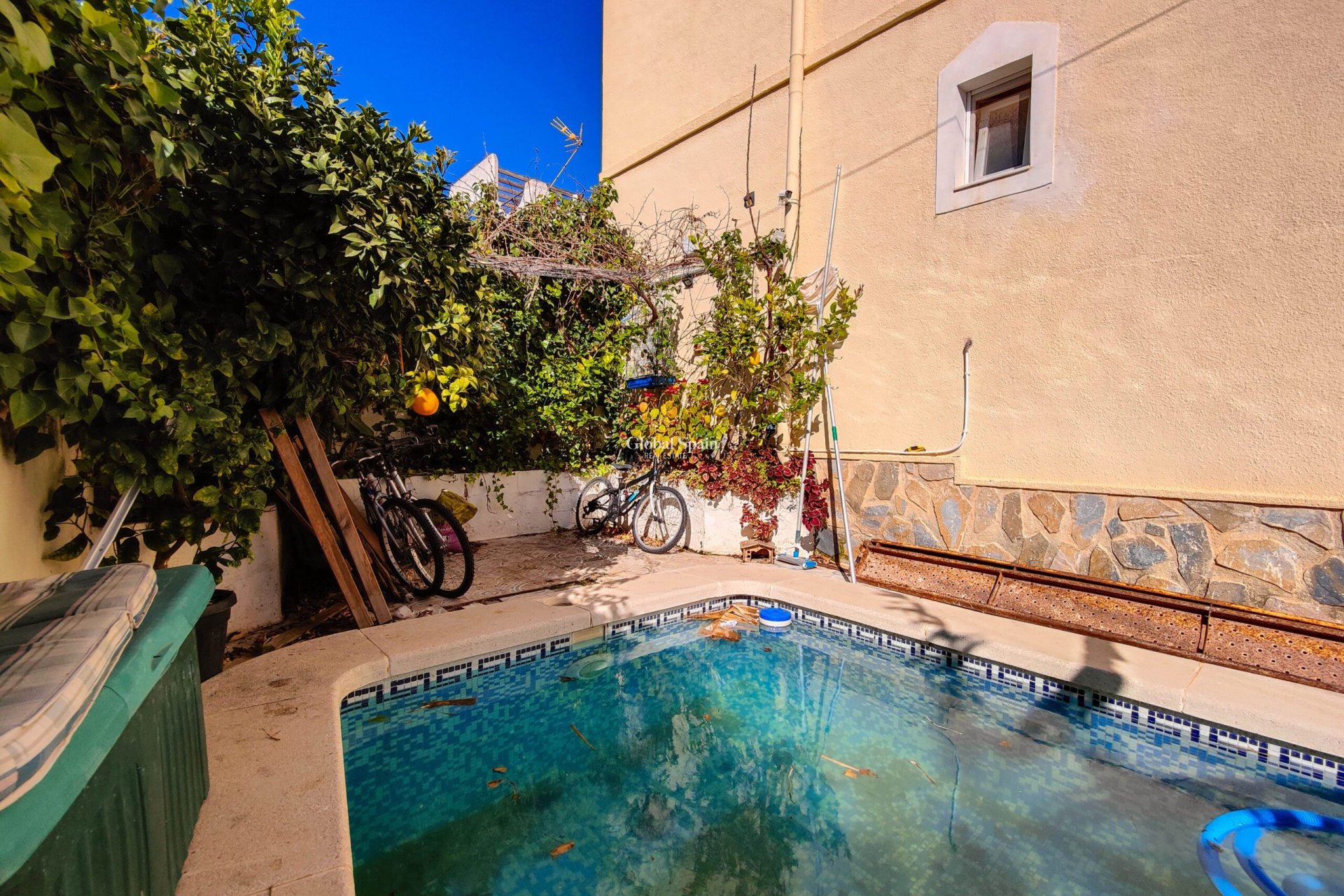 Revente - MAISON -
SAN MIGUEL DE SALINAS - Inland