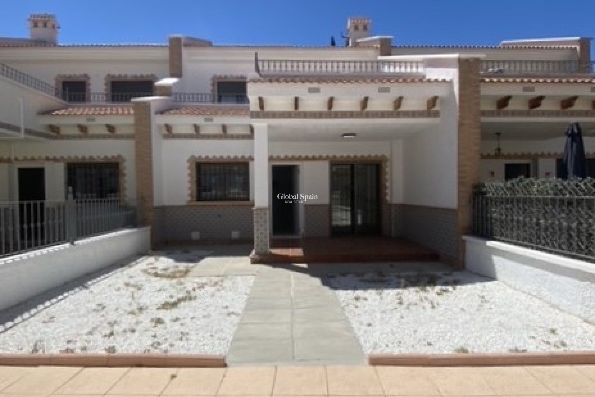 Revente - MAISON -
SAN MIGUEL DE SALINAS - Inland