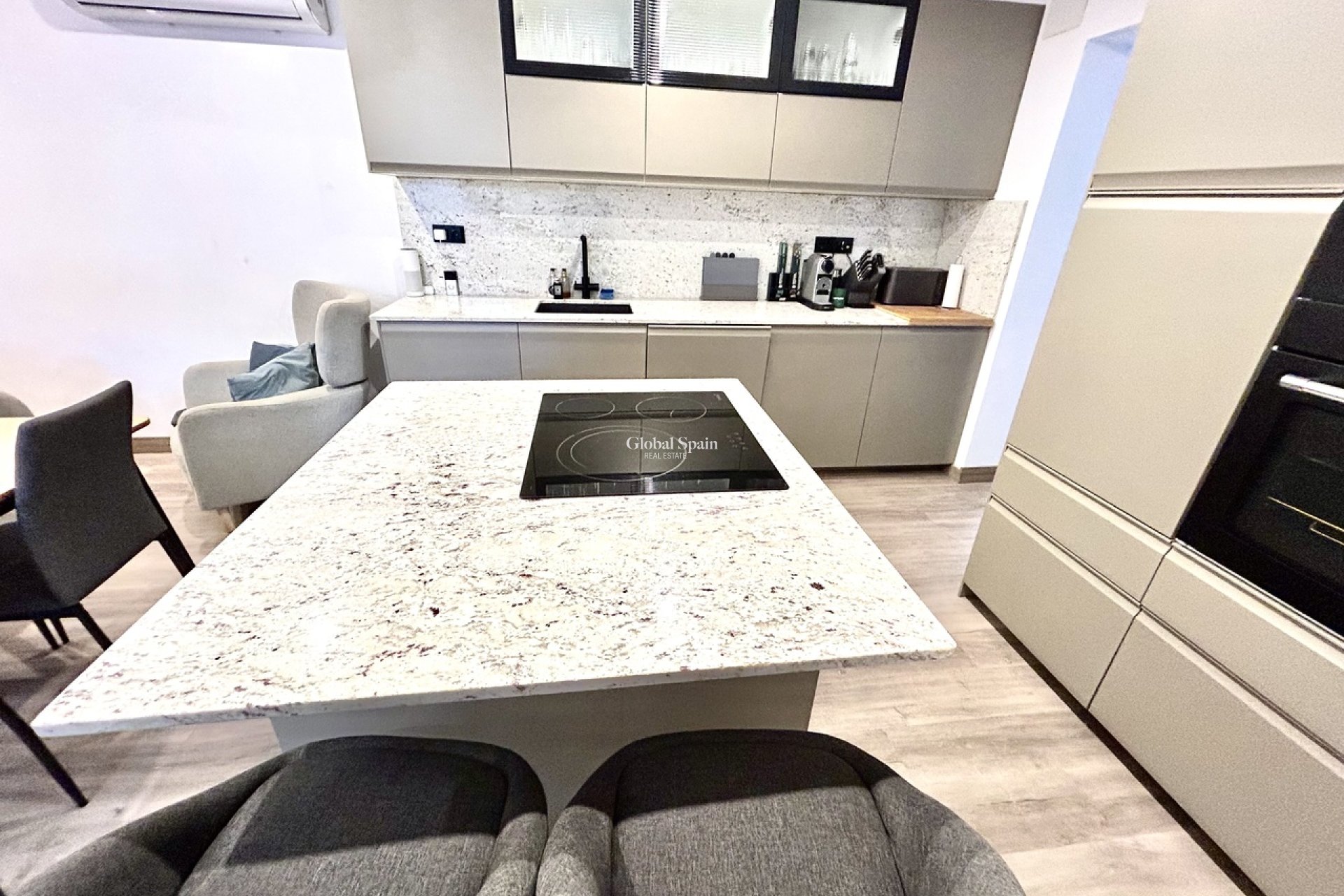 Revente - MAISON -
SAN MIGUEL DE SALINAS - Inland