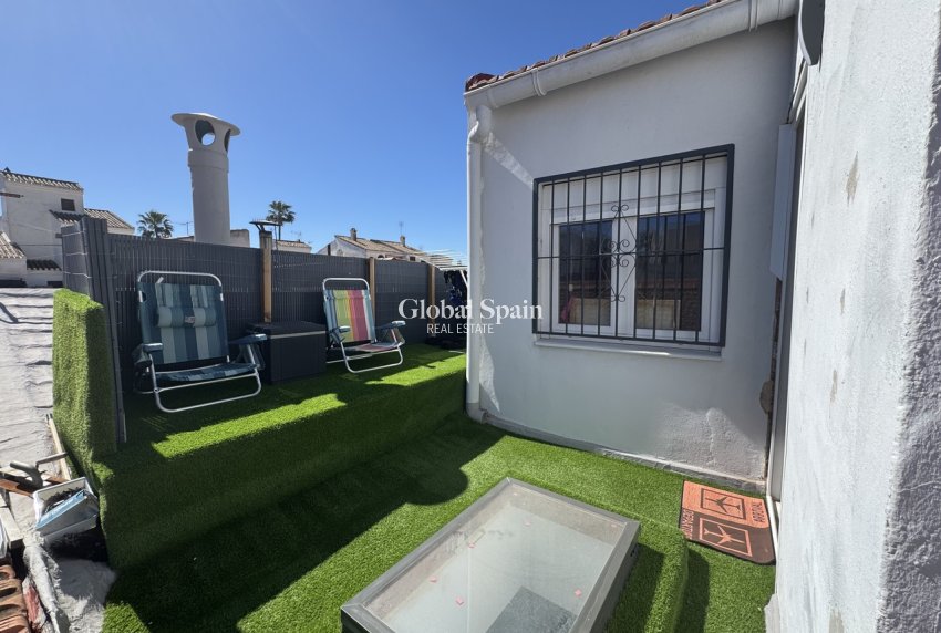 Revente - MAISON -
SAN MIGUEL DE SALINAS - Inland
