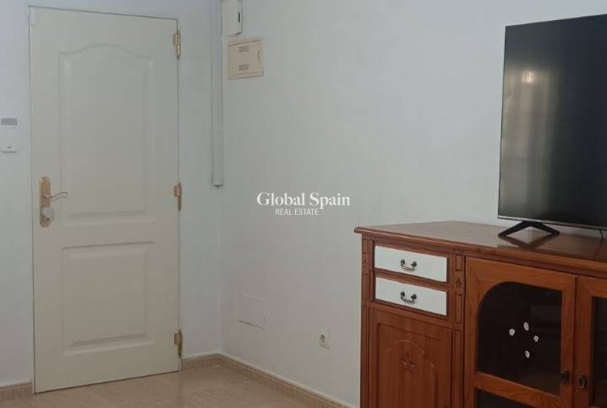 Revente - MAISON -
SAN PEDRO DEL PINATAR - Los Peñascos-el Salero-los Imbernones