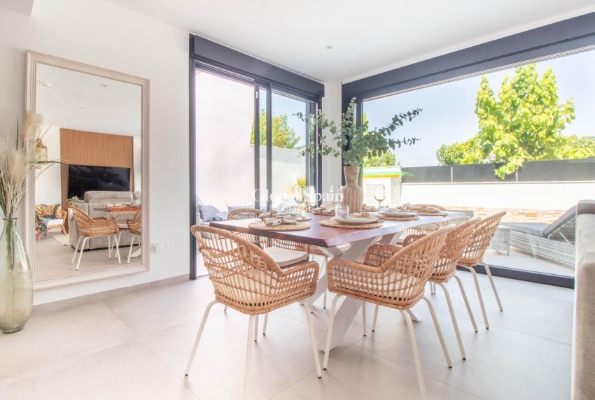 Revente - Maison -
Santiago de la ribera - zona san blas