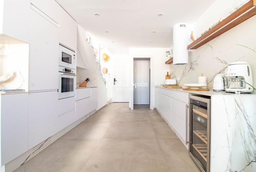 Revente - Maison -
Santiago de la ribera - zona san blas