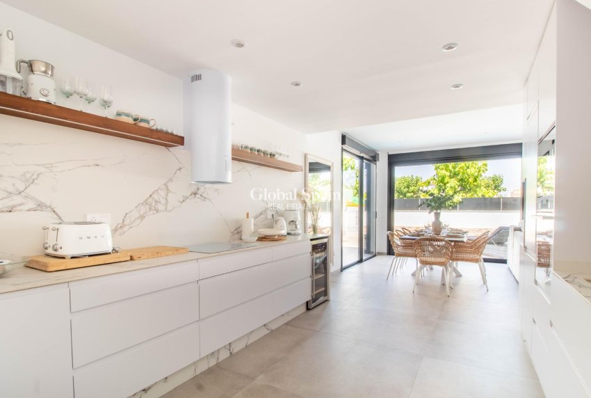 Revente - Maison -
Santiago de la ribera - zona san blas