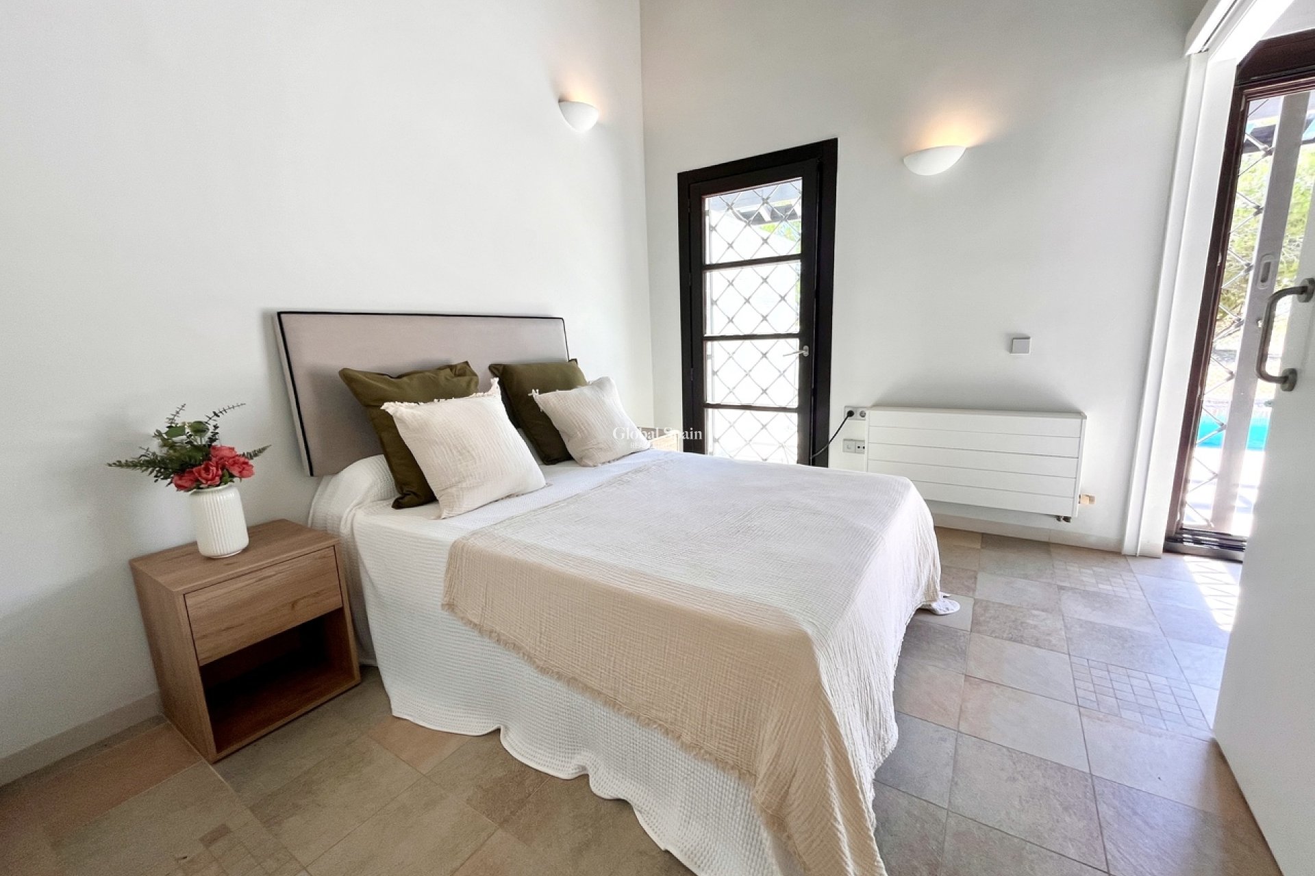 Revente - MAISON -
SUCINA - Inland