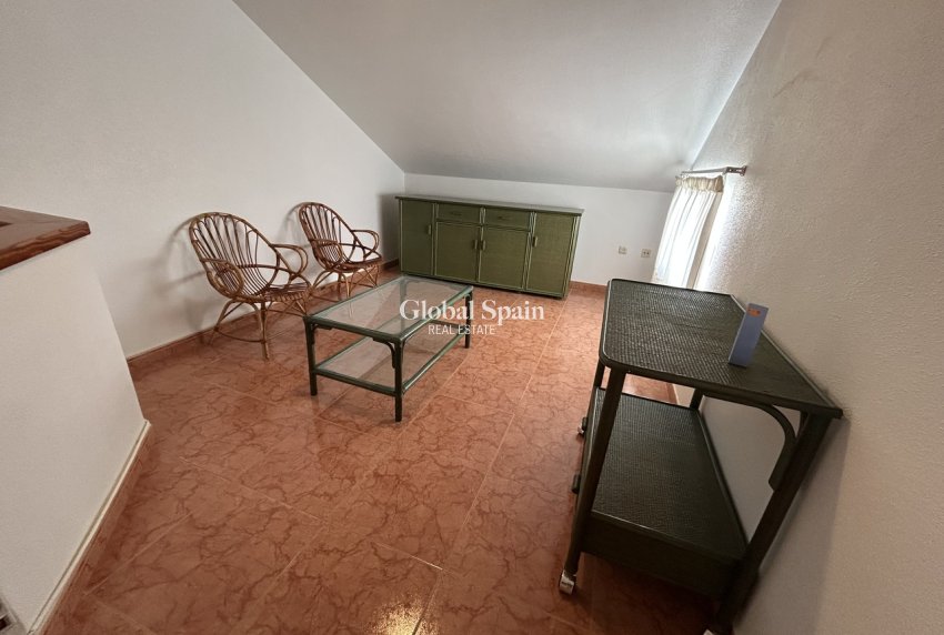 Revente - MAISON -
TORRE DE LA HORADADA - Costa Blanca