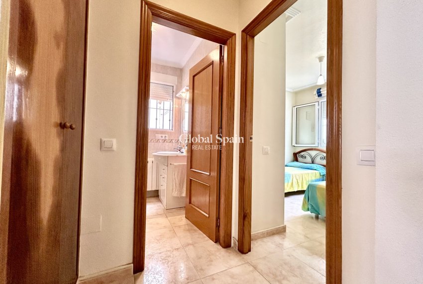 Revente - MAISON -
TORRE DE LA HORADADA - Costa Blanca