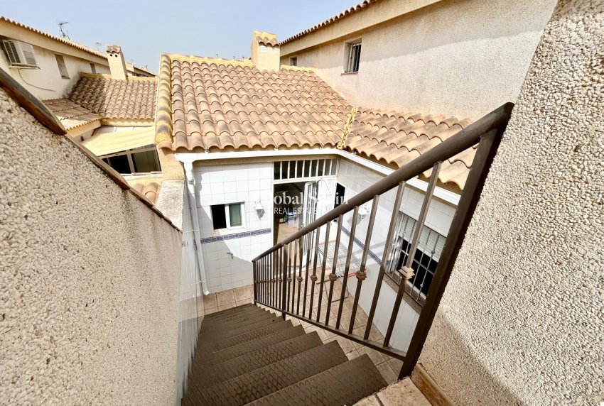 Revente - MAISON -
TORRE DE LA HORADADA - Costa Blanca
