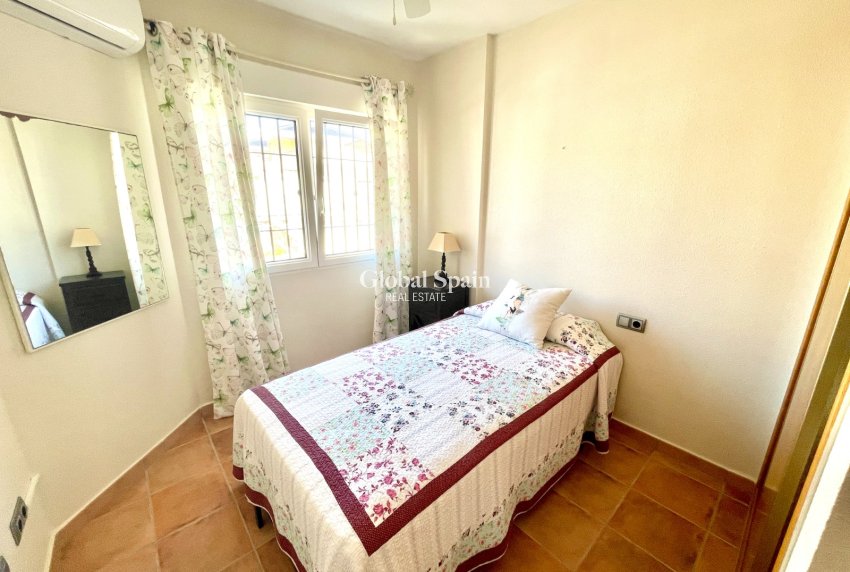 Revente - MAISON -
TORRE DE LA HORADADA - Costa Blanca