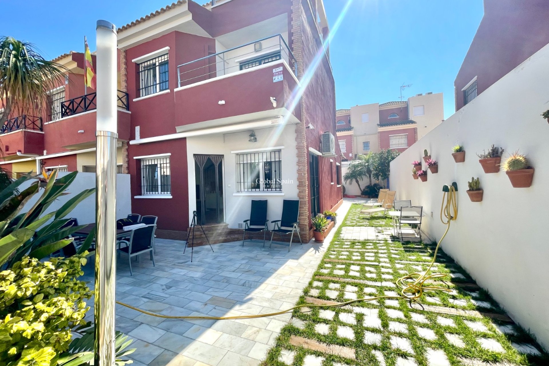 Revente - MAISON -
TORRE DE LA HORADADA - Costa Blanca