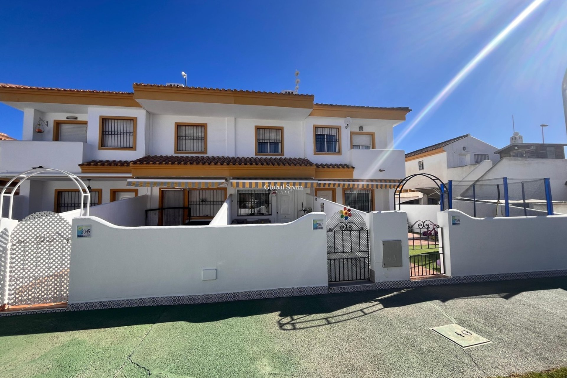 Revente - MAISON -
TORRE DE LA HORADADA - Costa Blanca