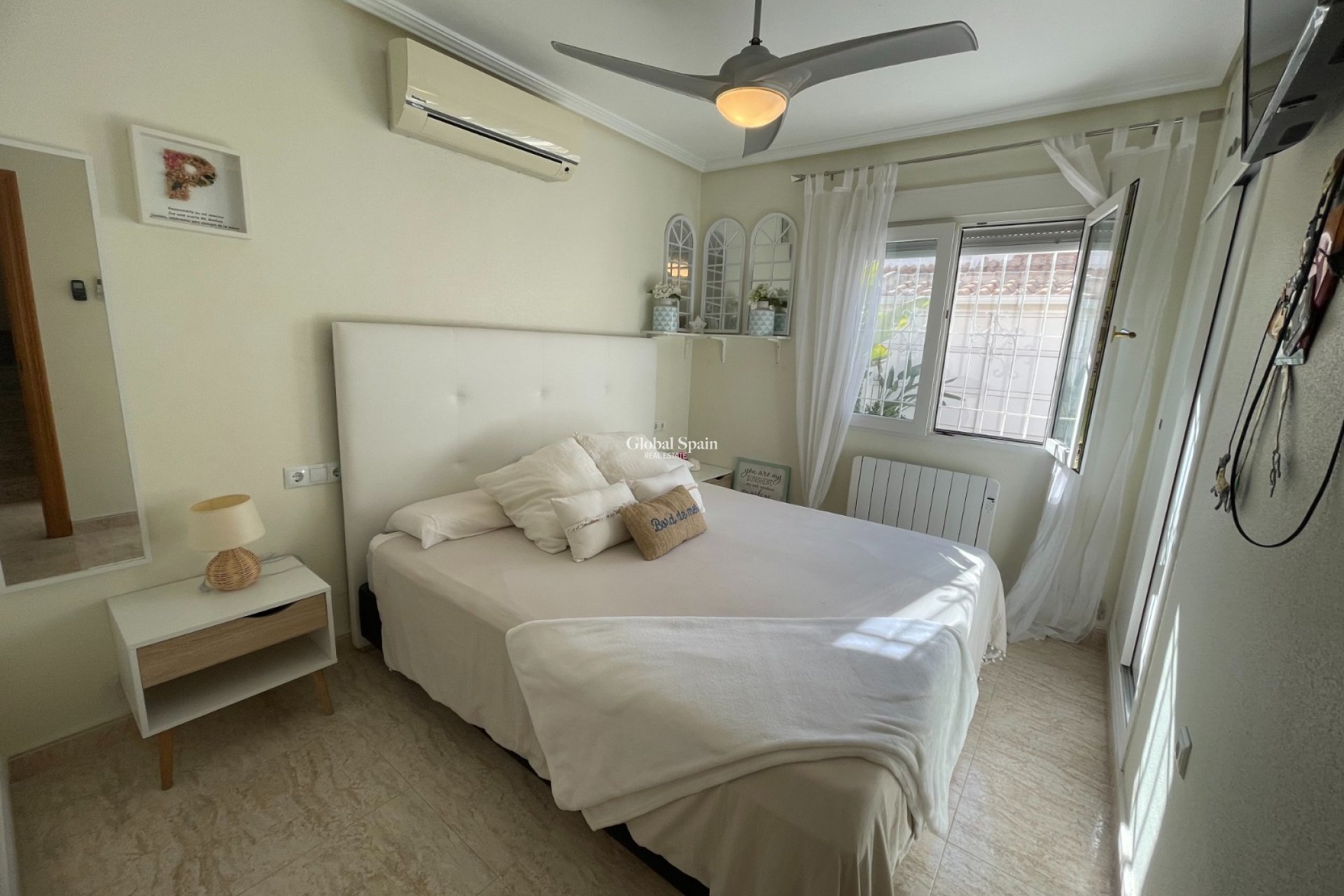 Revente - MAISON -
Torre de La Horadada - Torre de La Horadada - Town