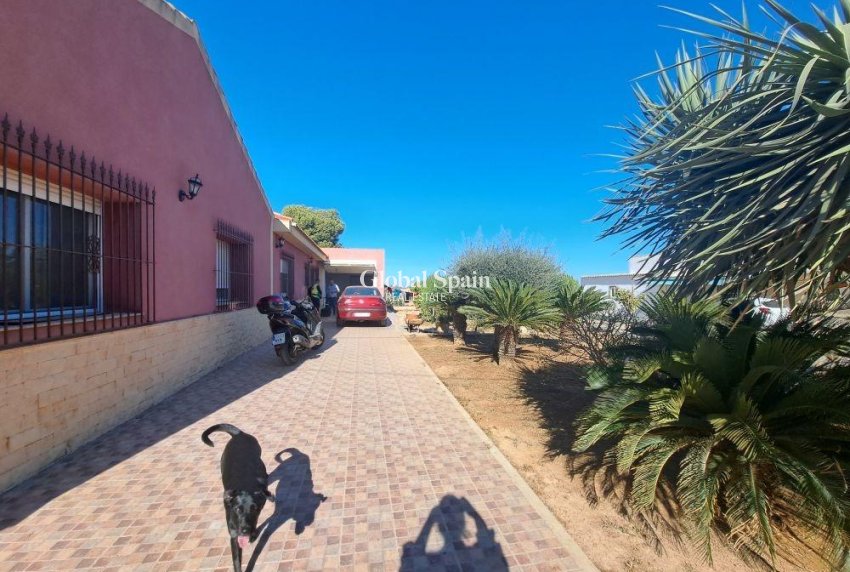 Revente - MAISON -
TORRE PACHECO - Murcia