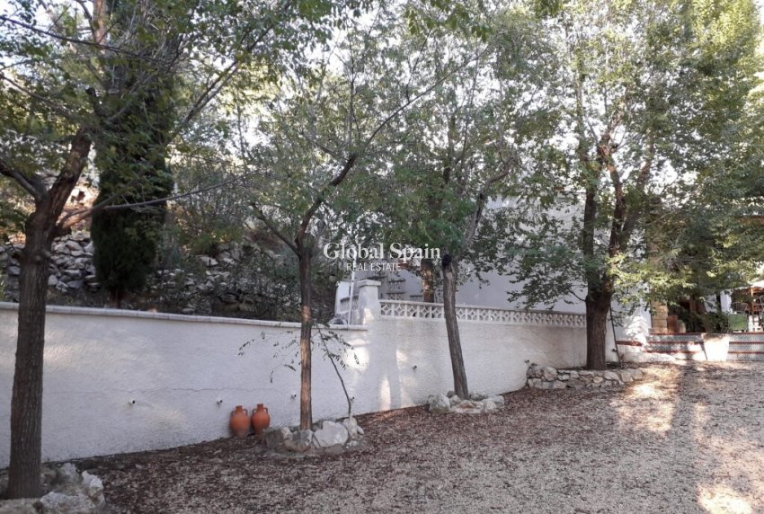 Revente - MAISON -
TORREMANZANAS - Costa Blanca