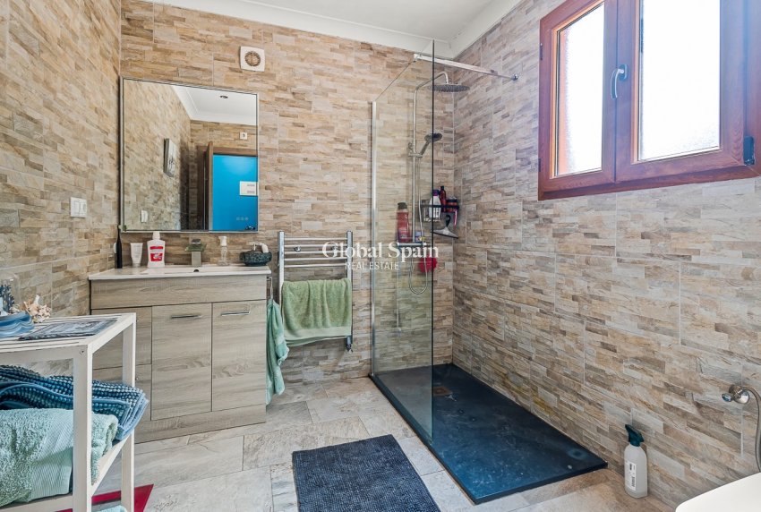 Revente - MAISON -
TORREMENDO - Costa Blanca