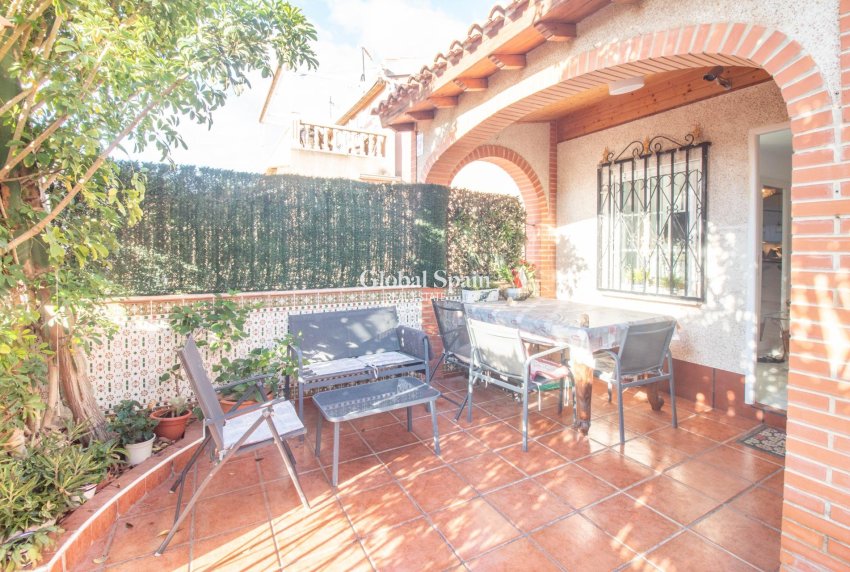 Revente - Maison -
TORREVIEJA - Acequion