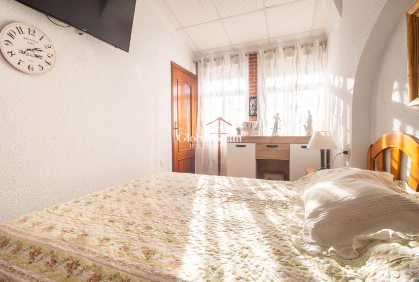 Revente - Maison -
TORREVIEJA - Acequion