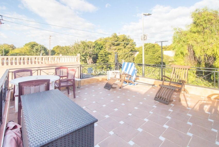 Revente - Maison -
TORREVIEJA - Acequion