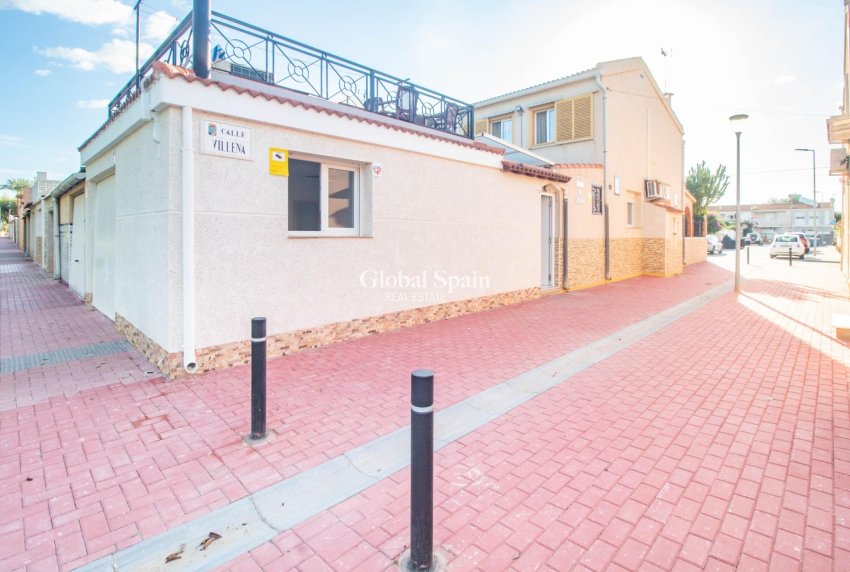 Revente - Maison -
TORREVIEJA - Acequion
