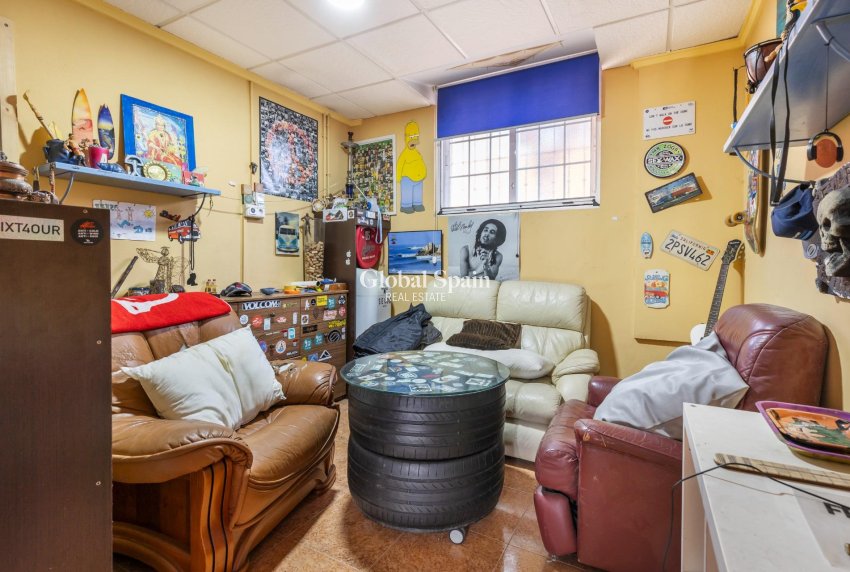 Revente - MAISON -
TORREVIEJA - Aguas Nuevas