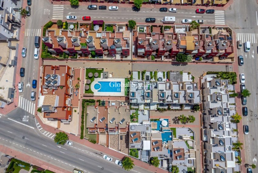 Revente - Maison -
TORREVIEJA - Aguas Nuevas