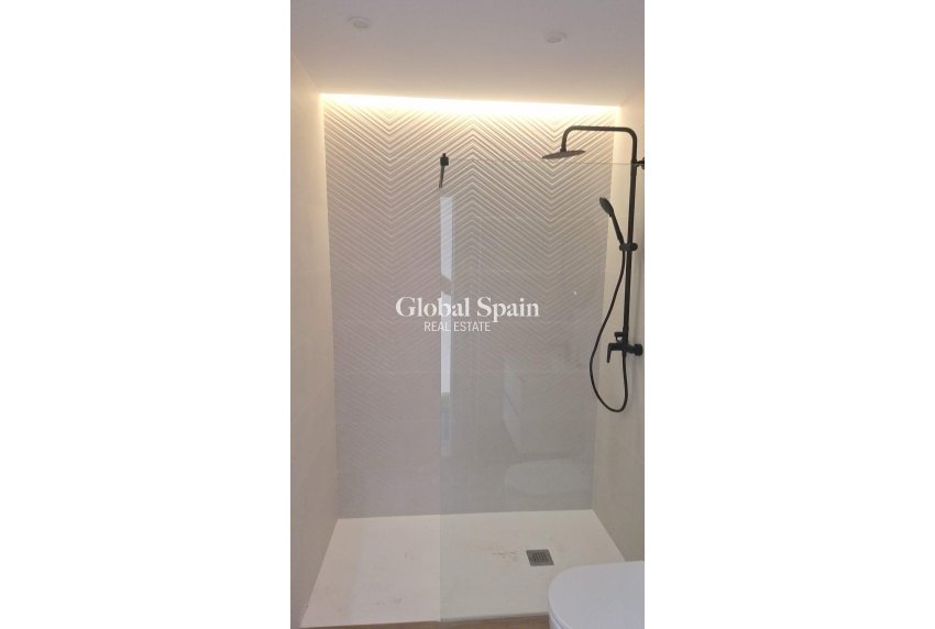 Revente - MAISON -
TORREVIEJA - Aguas Nuevas