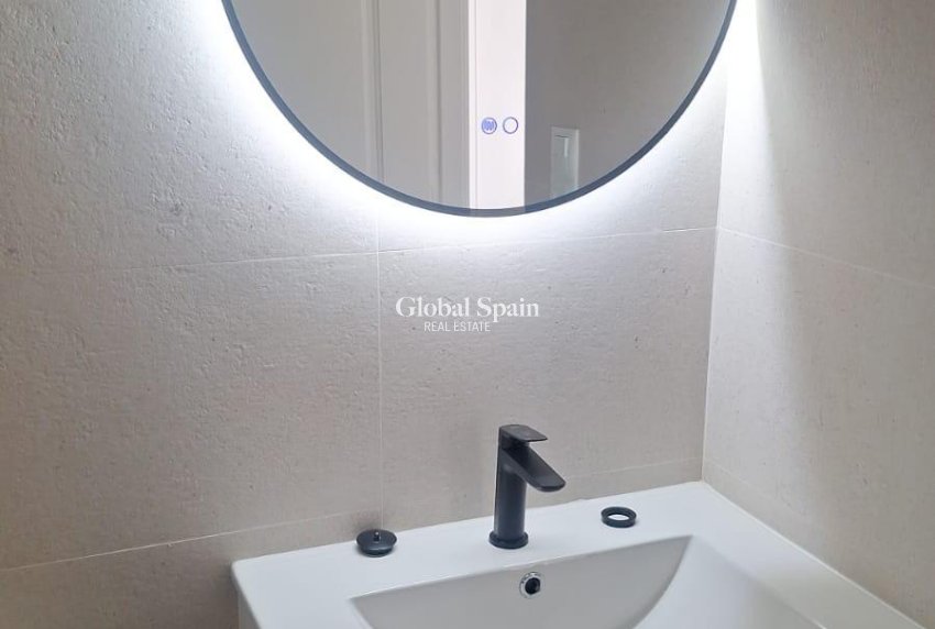 Revente - MAISON -
TORREVIEJA - Aguas Nuevas