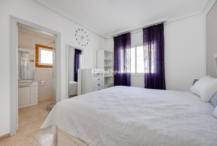 Revente - MAISON -
TORREVIEJA - Aguas Nuevas