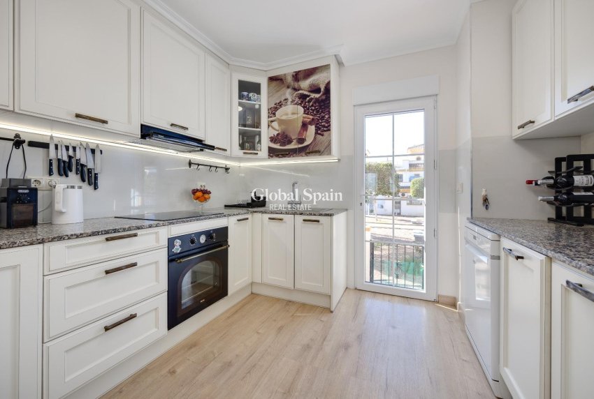 Revente - MAISON -
TORREVIEJA - Aguas Nuevas