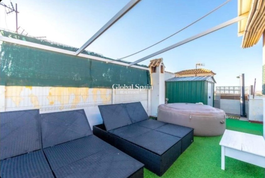 Revente - MAISON -
TORREVIEJA - Aguas Nuevas