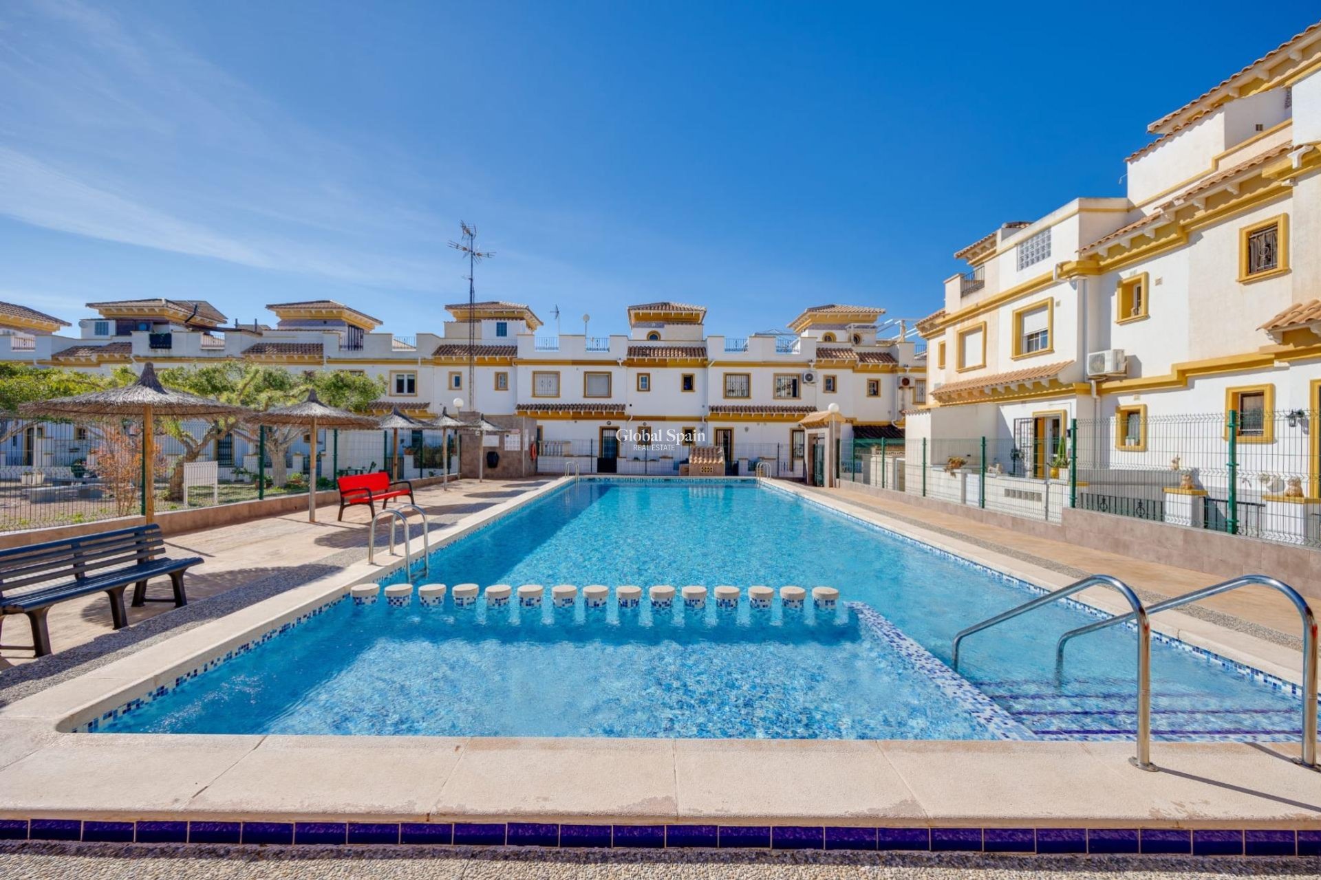 Revente - MAISON -
TORREVIEJA - Aguas Nuevas