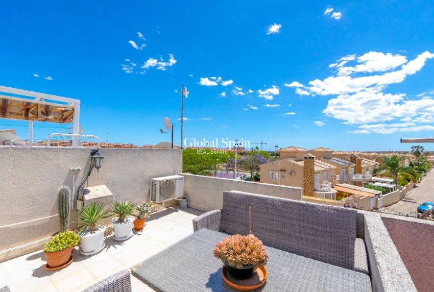 Revente - MAISON -
TORREVIEJA - Aguas Nuevas